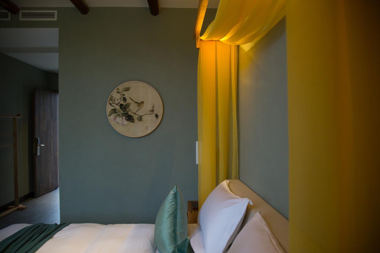 Seclusion Scenery Of Tangquan Hotspring Hotel Nanjing  Exterior photo